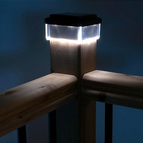 Lampa solarna LED na słupek GreenBlue, 100x100mm, daszek kopertowy, GB128 GreenBlue Lampa solarna LED na słupek GreenBlue, 100x100mm, daszek kopertowy, GB128 GreenBlue