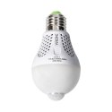 NAMIB LED PIR 7W A60, żarówka z PIR 7W, 600lm, 4000K Orno