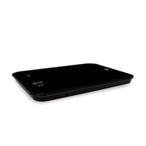 Waga kuchenna ładowana przez USB, do 15 kg, 17 x 23 cm, czarna ADE Waga kuchenna ładowana przez USB, do 15 kg, 17 x 23 cm, czarna ADE